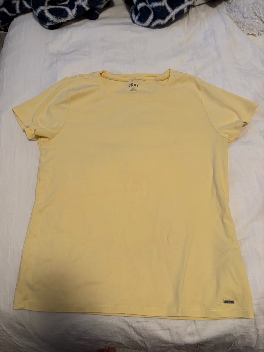 DKNY Women's Classic Crewneck Tee in Yellow